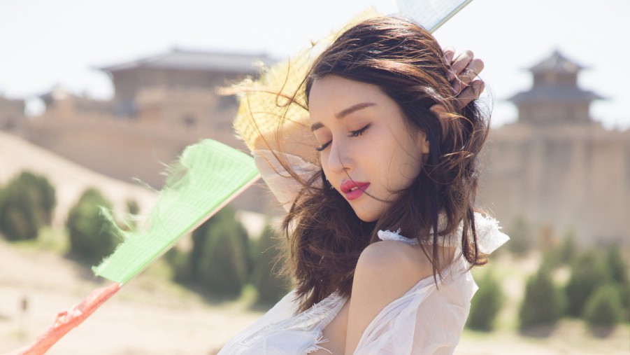与“seolhaeone”共舞：探索生命之美